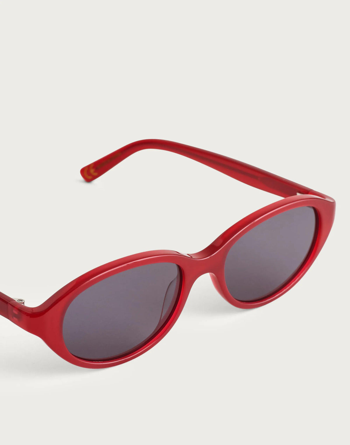 The Solina Oval Sunglasses Pomegranate Seed | Madewell Best Price