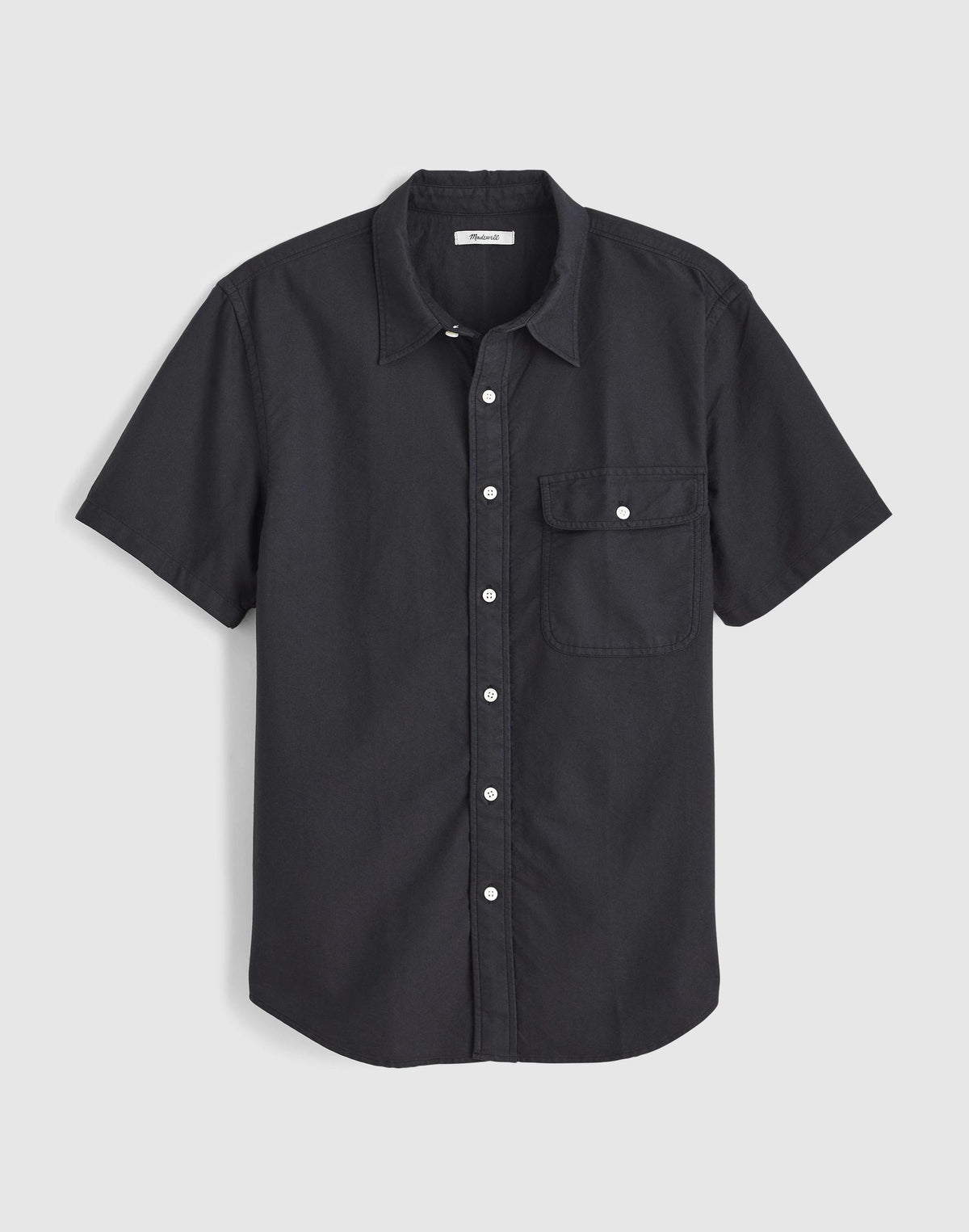 Short-Sleeve Single-Pocket Shirt in Allday Oxford Licorice | Madewell Smart Buy