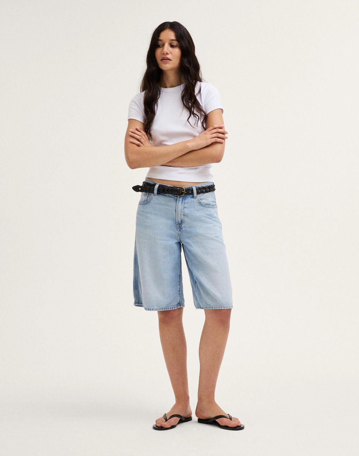 The V-Waist Bermuda Short in Airy Denim Foster Wash | Madewell Customer Favorite