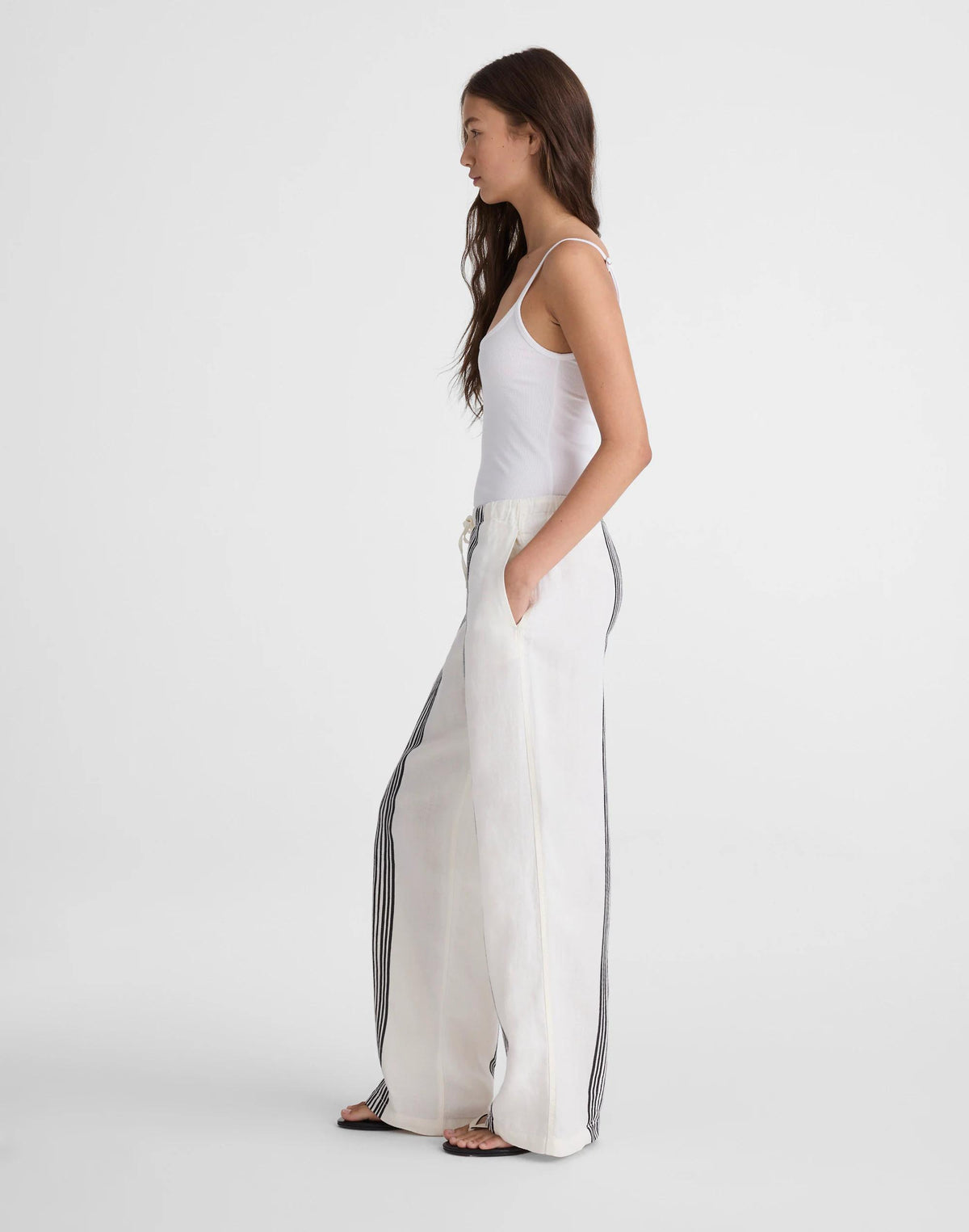 Pull-On Pants in Linen Blend Bold Placement Stripe Black | Madewell Sale