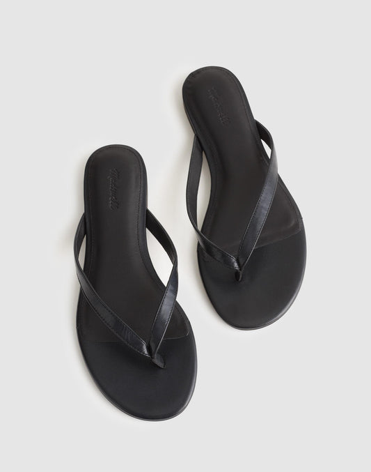 The Iggy Thong Sandal True Black | Madewell Great Value