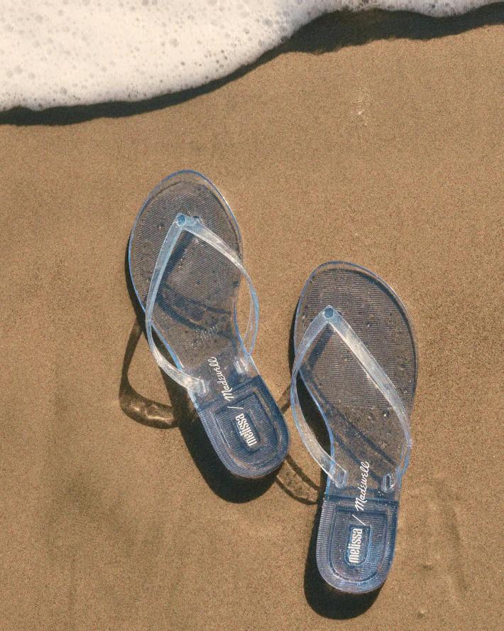 Madewell x Melissa Jelly Thong Sandal Blueberry | Madewell Exclusive